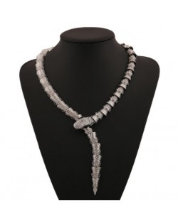 Unique Snake Design Alloy Fashion Costume Necklace - Silver