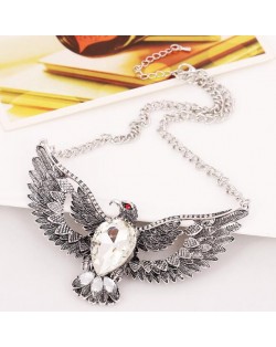 Vintage Eagle Pendant Alloy High Fashion Necklace - Silver