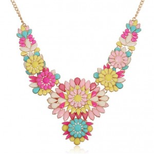 Resin Flowers Pinky Fashion Women Short Costume Necklace 