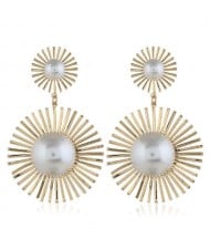 Pearl Inlaid Sunflower Design Women Costume Statement Earrings - Golden