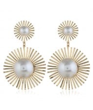 Pearl Inlaid Sunflower Design Women Costume Statement Earrings - Golden