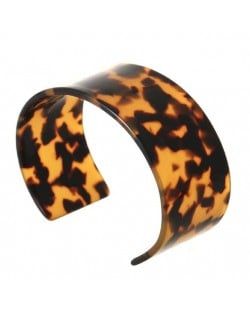 Abstract Pattern Open-end Design Resin Women Bangle - Leopard Prints