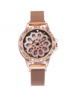 8 Colors Available Hollow Floral Pattern Rotating Index Design Fashion Wrist Watch