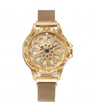 8 Colors Available Hollow Floral Pattern Rotating Index Design Fashion Wrist Watch