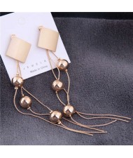 Square Fashion with Graceful Beads Tassel Women Earrings - Golden