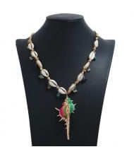 Conch Pendant Seashell Chain Design High Fashion Women Costume Necklace - Multicolor