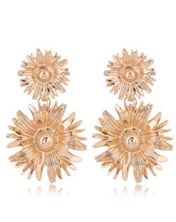 Sweet Sunflower Dangling Design High Fashion Women Statement Earrings - Golden