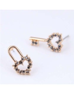 Czech Rhinestone Embellished Cute Lock and Key Design Women Sweet Fashion Earrings - Gray