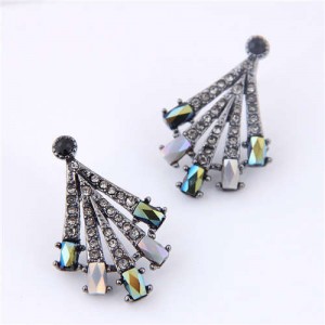 Czech Rhinestone Embellished Claw Design High Fashion Women Earrings - Ink Green