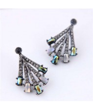 Czech Rhinestone Embellished Claw Design High Fashion Women Earrings - Ink Green