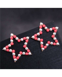 Pearl and Beads Mixed Pentagram Design Korean Fashion Earrings - Red