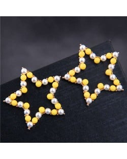 Pearl and Beads Mixed Pentagram Design Korean Fashion Earrings - Yellow