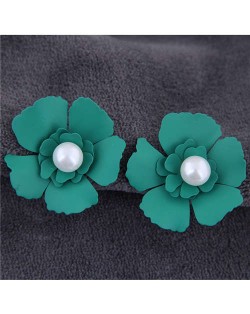 Artificial Pearl Inlaid Painted Flower Alloy Earrings - Green