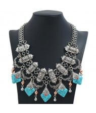 Artificial Turquoise Embellished Vintage Design Bold Fashion Women Statement Bib Necklace - Silver