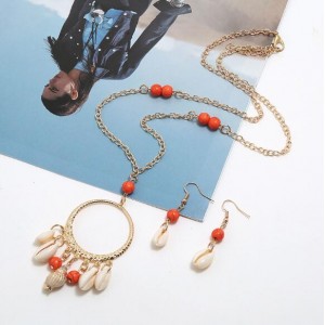 Turquoise Beads Decorated Seashell Tassel Hoop Pendant Design Women Fashion Necklace and Earrings Set - Red