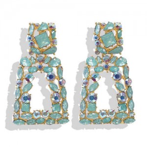Elegant Rhinestone Geometric Design Women Fashion Earrings - Green