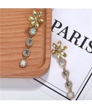 Rhinestone Cluster Tassel Elegant Flower Design High Fashion Women Earrings - Yellow