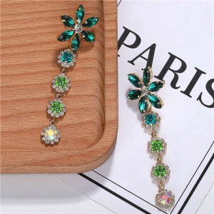 Rhinestone Cluster Tassel Elegant Flower Design High Fashion Women Earrings - Green