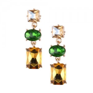 Linked Shining Gems Design High Fashion Women Costume Earrings - Green