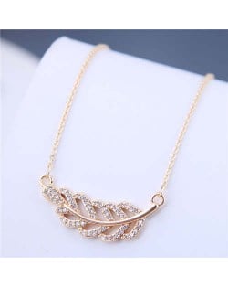 Luxrious Fashion Cubic Zirconia Leaf Pendant Korean Style Women Costume Necklace - Golden