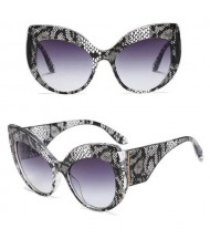 6 Colors Available Bold Modern Frame High Fashion Women Sunglasses