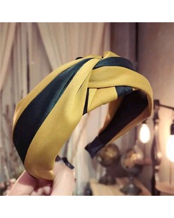 Contrast Color Bowknot Design High Fashion Cloth Women Hair Hoop - Yellow