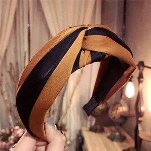 Contrast Color Bowknot Design High Fashion Cloth Women Hair Hoop - Champagne