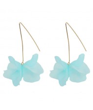 Creative Design High Fashion Dangling Flower Women Earrings - Sky Blue
