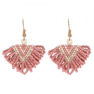 Bohemian Beads Weaving Seashell Fashion Women Costume Earrings - Pink