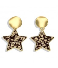 High Fashion Dangling Pentagram Design Women Costume Earrings - Yellow and Black