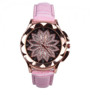 Vintage Hollow Design Floral Index Women Fashion Wrist Watch - Pink