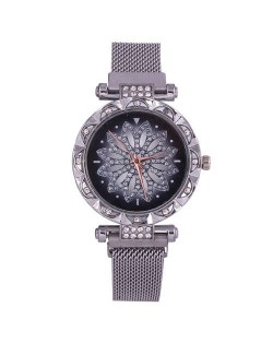 Lucky Lotus Design Shining Index Women Fashion Wrist Watch - Silver