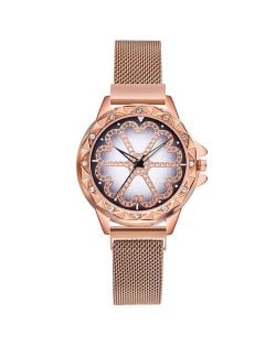 Rhinestone Embellished Floral Pattern Concise Index Women Fashion Wrist Watch - Golden