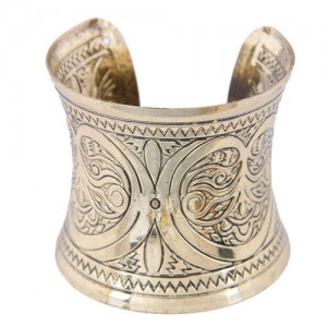 Vintage Folk Image Engraving Design Wide Fashion Open Style Alloy Women Bangle - Golden