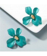 Korean Fashion Romantic Flower Design Women Costume Earrings - Green