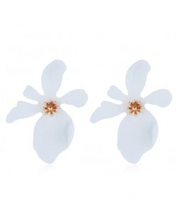 High Fashion Flower Design Women Statement Costume Earrings - White