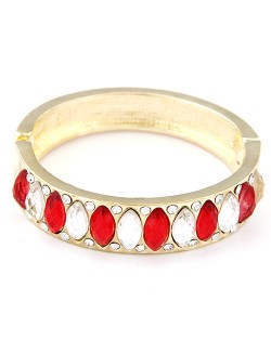 Oval Shaped Rhinestones Inlaid Golden Banlge - Red
