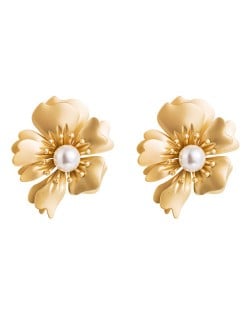 Three-dimensional Flower High Fashion Women Costume Stud Earrings - Golden