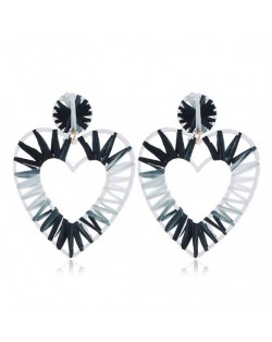 Threads Weaving Hollow Heart Design Women Fashion Statement Earrings - Black
