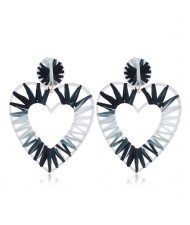 Threads Weaving Hollow Heart Design Women Fashion Statement Earrings - Black