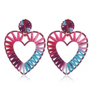 Threads Weaving Hollow Heart Design Women Fashion Statement Earrings - Dark Multicolor