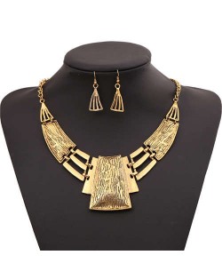 Vintage Tribe Style Hollow Necklace and Earrings Set - Golden