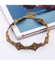 Gem Embellished Vintage Floral Engraving Design Short Women Costume Necklace - Vintage Copper