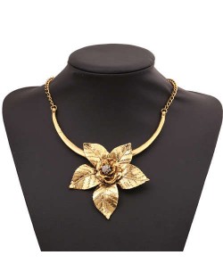 Flower Pendant Romantic Style Short Costume Necklace - Vintage Copper