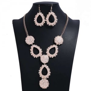 Waterdrops Design Bold Fashion Necklace and Earrings Set - Rose Gold