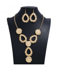 Waterdrops Design Bold Fashion Necklace and Earrings Set - Golden