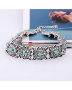 Artificial Turquoise Embellished Vintage Floral Pattern Short Women Necklace - Silver