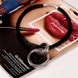 Graceful Hoop Pendant Short Rope Costume Necklace - Silver