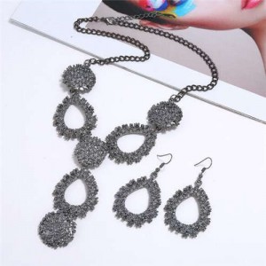 Waterdrops Design Bold Fashion Necklace and Earrings Set - Gray