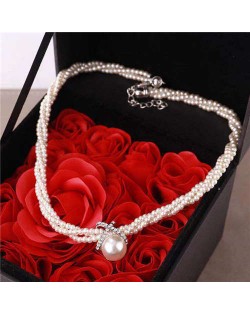 Graceful Pearl Fashion Short Women Costume Necklace - White